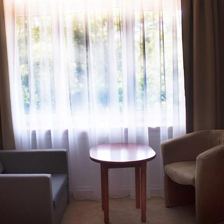 Elita Hotel & Restauracja Iwonicz-Zdrój Dış mekan fotoğraf