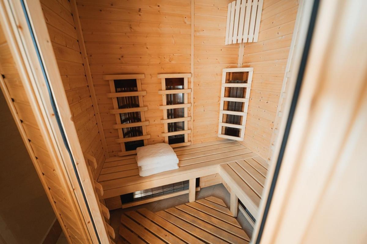 Elita Hotel & Restauracja Iwonicz-Zdrój Dış mekan fotoğraf