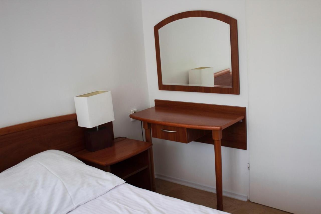 Elita Hotel & Restauracja Iwonicz-Zdrój Dış mekan fotoğraf
